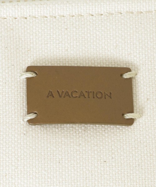 URBAN RESEARCH(アーバンリサーチ)の「A VACATION BREAD M(ハンドバッグ・レディース・BOU CAMEL・one)」の13枚目の写真