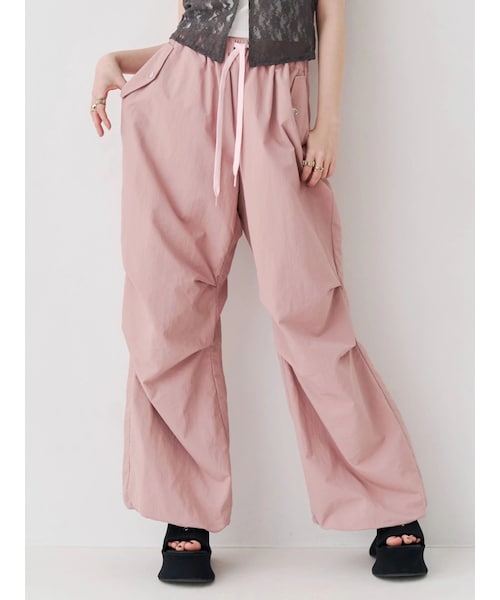 EVRIS（エヴリス）の「ボリュームワイドパンツ（カーゴパンツ・レディース・ブラック/ピンク・S/M）」の19枚目の写真