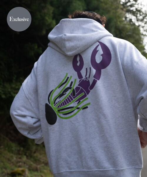 URBAN RESEARCH(アーバンリサーチ)の「『別注』TASF×LAKE SEEKERS LOVER JIGパーカー(パーカー・メンズ・BLK/GRY/NVY・M/L/XL)」の2枚目の写真