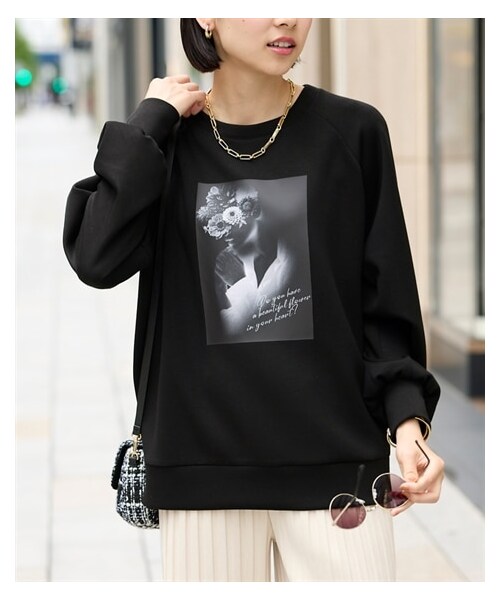 nissen（ニッセン）の「大きいサイズ ダンボールニットラグランフォトプリントプルオーバー（スウェット・レディース・黒/杢グレー・L~LL相当/3L~4L相当/5L~6L相当/8L相当/10L相当）」の13枚目の写真