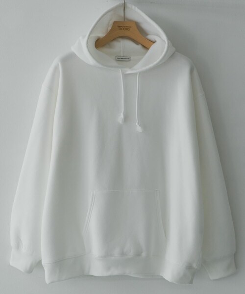 URBAN RESEARCH DOORS(アーバンリサーチドアーズ)の「『速乾』クイックドライ プルオーバーフーディ(パーカー・メンズ・BLUE GRAY/OFF/BEIGE/NAVY/ROYAL/RED・M/L/XL)」の21枚目の写真