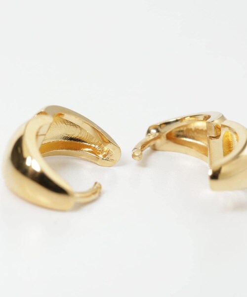 URBAN RESEARCH（アーバンリサーチ）の「decor『デコール』　Plump Drop Pierce M GD（ピアス（両耳用）・レディース・GOLD・-）」の12枚目の写真