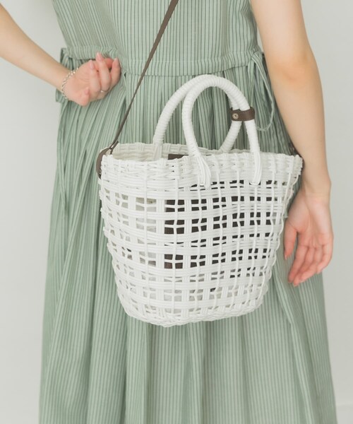 RODE SKO（ロデスコ）の「ショルダー付編みかごバッグ（かごバッグ・レディース・BROWN/WHITE/GREEN/BLUE・one）」の10枚目の写真