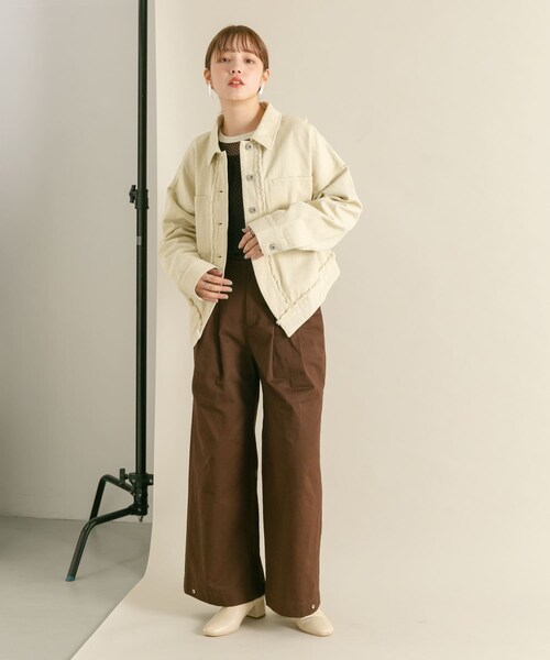 KBF（ケイビーエフ）の「フリンジカーブヘムジャケット（カバーオール・レディース・KHAKI/IVORY・one）」の8枚目の写真