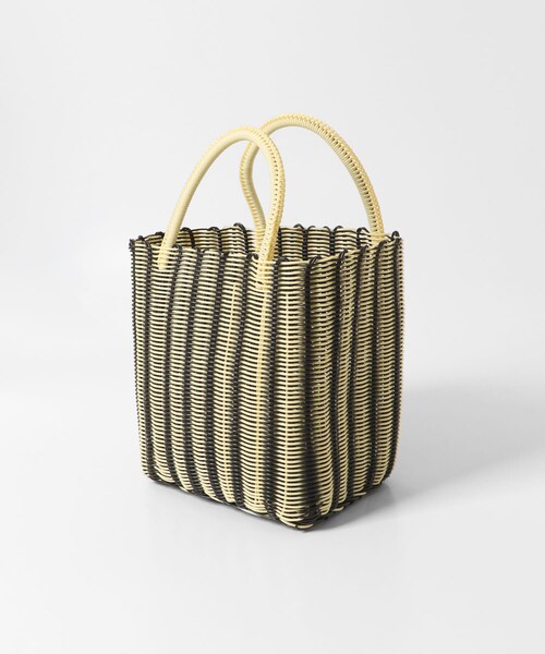 URBAN RESEARCH（アーバンリサーチ）の「LALO　Dita Medium（かごバッグ・レディース・BK×OFF WH・M）」の4枚目の写真