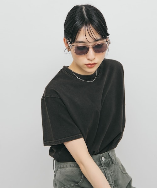 KBF（ケイビーエフ）の「ウェリントンフレームサングラス（メガネ・レディース・BROWN/BLACK/BLUE GRAY・one）」の15枚目の写真