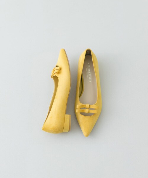 RODE SKO（ロデスコ）の「『MADE IN JAPAN』 ダブルリボンフラットパンプス（パンプス・レディース・BLACK/CAMEL/MUSTARD・36/37/38）」の2枚目の写真