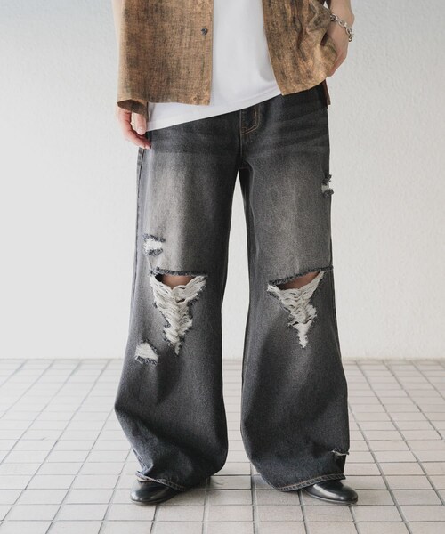 SENSE OF PLACE by URBAN RESEARCH（センスオブプレイスバイアーバンリサーチ）の「『ユニセックス』ダメージデニムワイドパンツ（デニムパンツ・メンズ・BLACK/D.INDIGO・M/L）」の21枚目の写真