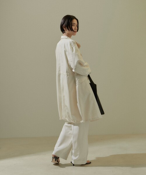 ADAM ET ROPE'（アダムエロペ）の「[24SS]ミリタリースタンドカラーコート/モッズコート【撥水加工・洗える】（ミリタリージャケット・レディース・ブラウン系/オフホワイト・F）」の15枚目の写真