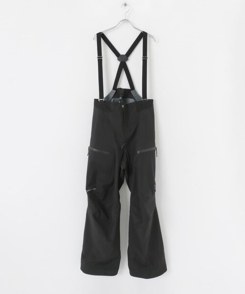 EKAL（エカル）の「patagonia　Ms Untracked Bibs（つなぎ/オールインワン・メンズ・BLK/OBPL・S/M）」の4枚目の写真