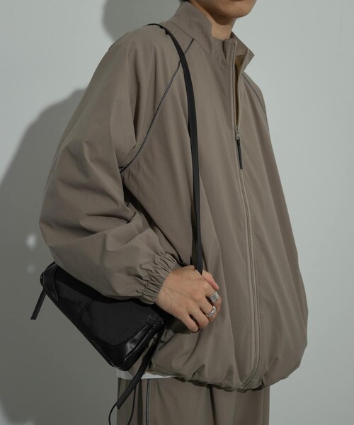 SENSE OF PLACE by URBAN RESEARCH（センスオブプレイスバイアーバンリサーチ）の「『セットアップ対応』パイピングスタンドブルゾン（ブルゾン・メンズ・BURGUNDY/BLACK/BEIGE・M/L）」の18枚目の写真