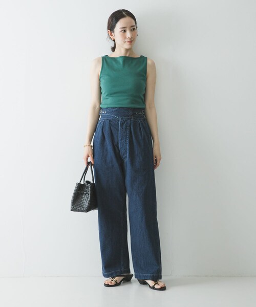 URBAN RESEARCH(アーバンリサーチ)の「FLORE FLORE TIMMI TANK(タンクトップ・レディース・BLACK/CHOCO PLUM/EVERGREEN/NAVY/MULBERRY・S)」の14枚目の写真