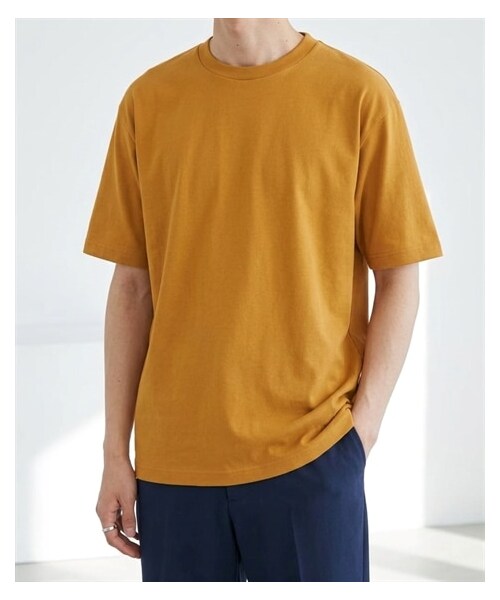 nissen（ニッセン）の「綿１００％無地クルーネック半袖Ｔシャツ（Tシャツ/カットソー・メンズ・ホワイト/デニム/チャコール/オートミール/ネイビー/ライトピンク/ライトパープル/シーブルー/ロイヤルブルー/フォレスト/アクア/ライトイエロー/オレンジ/レッド/バーガンディ/ブラック/ライトベージュ/サンドカーキ/キャメル/ダークブラウン/ダスティピンク/ダスティブルー/アーミーグリーン/セメント/サファリ/モスグレー/アシッドブルー・S/M/L/XL/XXL/XXXL/4XL/XXXXL/5XL）」の6枚目の写真