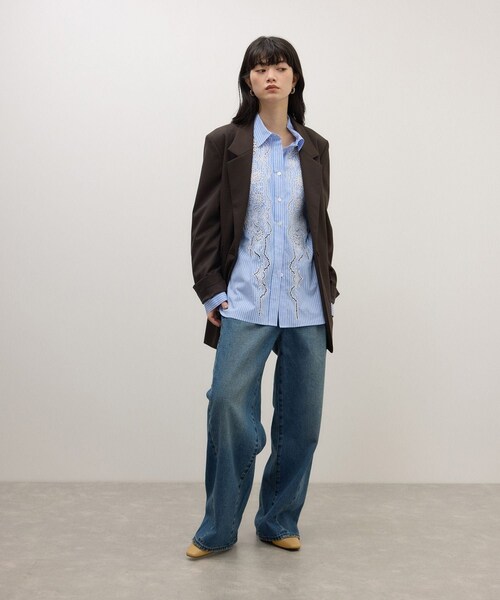 ADAM ET ROPE'(アダムエロペ)の「【一部WEB限定カラー】キトゥンヒールブーティ(ブーツ・レディース・ブラック/オフホワイト/ベージュ系・23.0/23.5/24.0/24.5)」の20枚目の写真