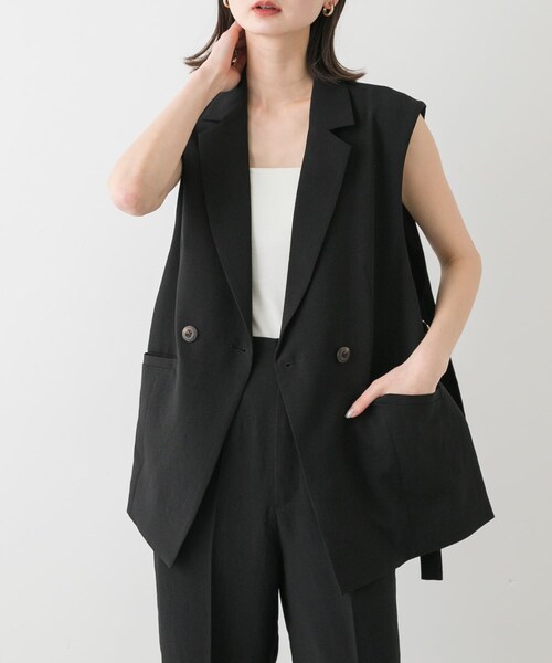 SENSE OF PLACE by URBAN RESEARCH（センスオブプレイスバイアーバンリサーチ）の「『UR TECH DRYLUXE』リネンライクサイドベルトジレ（ベスト・レディース・BLACK/GREIGE/CHARCOAL/NAVY・one）」の9枚目の写真