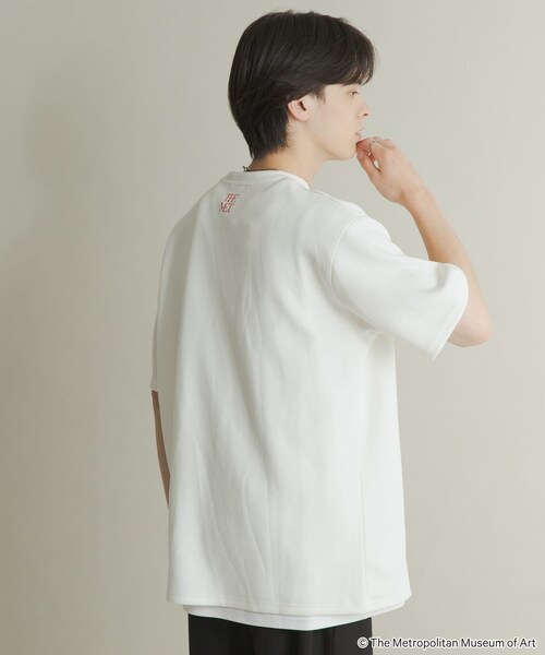 SENSE OF PLACE by URBAN RESEARCH（センスオブプレイスバイアーバンリサーチ）の「『別注』THE MET×SENSE OF PLACE　SHORT-SLEEVE T-SHIRTS B（Tシャツ/カットソー・メンズ・WHITE/BLACK/L.PURPLE・M/L）」の10枚目の写真