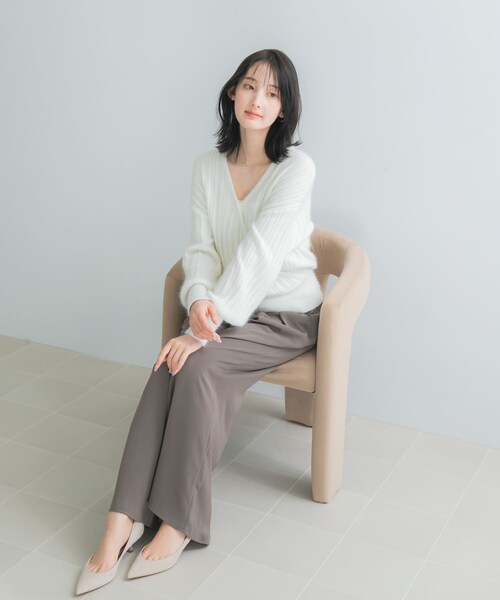 URBAN RESEARCH ROSSO（アーバンリサーチロッソ）の「『一部WEB限定カラー』ランダムリブカシュクールニット（ニット/セーター・レディース・OFF WHITE/COFFEE/BLUE GRAY/RED・Free）」の6枚目の写真