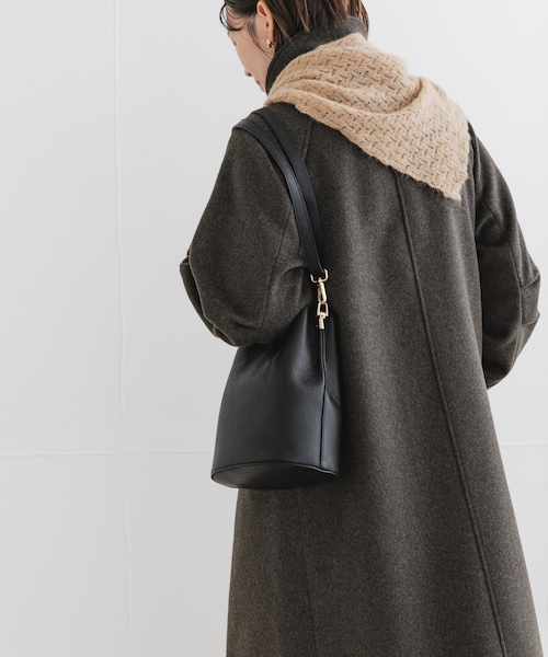URBAN RESEARCH ROSSO（アーバンリサーチロッソ）の「F by ROSSO　『UR TECH』ビーバーステンカラーロングコート（ステンカラーコート・レディース・BROWN/BLACK・Free）」の22枚目の写真