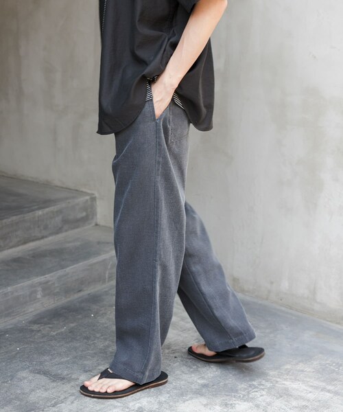 URBAN RESEARCH DOORS（アーバンリサーチドアーズ）の「FORK&SPOON　ピグメントプリントパンツ（その他パンツ・メンズ・GRAY/GREEN・4/5）」の5枚目の写真