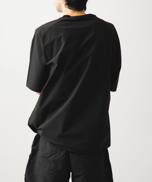 URBAN RESEARCH（アーバンリサーチ）の「DAIWA PIER39　TECH LIGHTWEIGHT S/S TEE（Tシャツ/カットソー・メンズ・CHARCOAL/BLACK/WOLF GRAY/WHITE・S/M/L/XL）」の18枚目の写真