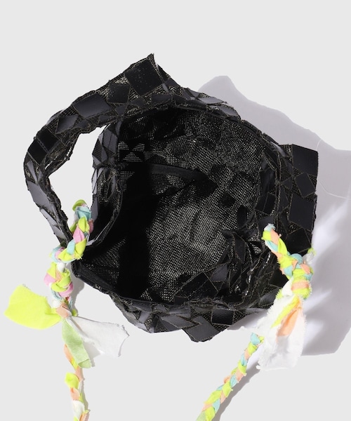 ADAM ET ROPE'（アダムエロペ）の「【HOLO MARKET/ホロマーケット】Quilt Star Super Market mini Tote Bag（トートバッグ・メンズ・ブラック/ゴールド/シルバー・F）」の10枚目の写真