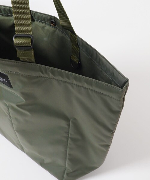 URBAN RESEARCH DOORS(アーバンリサーチドアーズ)の「BAGSINPROGRESS MARKET TOTE(トートバッグ・メンズ・BLACK/KHAKI・Free)」の11枚目の写真