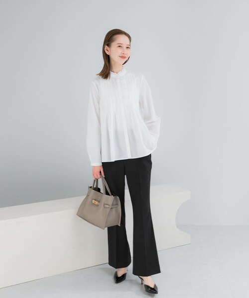 URBAN RESEARCH ROSSO（アーバンリサーチロッソ）の「フリルネックレースデザインシャツブラウス（シャツ/ブラウス・レディース・OFF WHITE/ASH/BLACK・Free）」の6枚目の写真