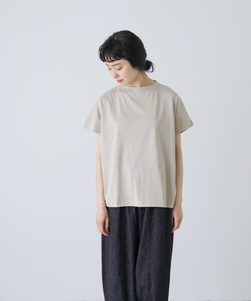 かぐれ(カグレ)の「handvaerk BOTTLE NECK SHORT-SLEEVE T-SHIRT(Tシャツ/カットソー・レディース・IRON/FOAM/LIME GREEN・S)」の17枚目の写真