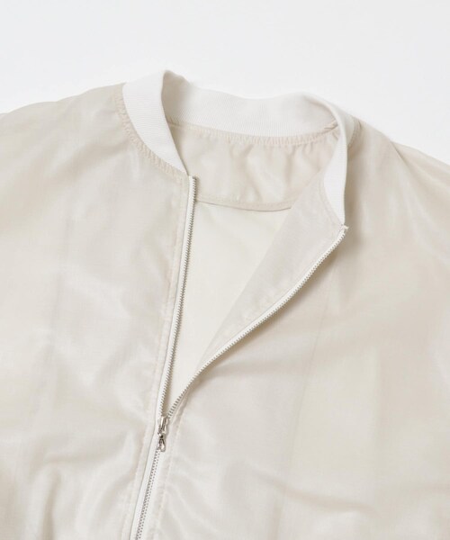 URBAN RESEARCH ROSSO（アーバンリサーチロッソ）の「CHIGNON　シアーチンツブルゾン（ブルゾン・レディース・ECRU/KHAKI・Free）」の10枚目の写真