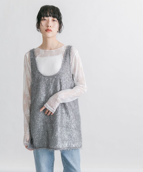 KBF（ケイビーエフ）の「グリッターフェザータンクトップ（タンクトップ・レディース・SILVER/IVORY・one）」の16枚目の写真