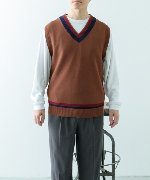 ITEMS URBANRESEARCH（アイテムズ アーバンリサーチ）の「ガーター編みチルデンニットベスト（ベスト・メンズ・BRN/NTL・M/L）」の5枚目の写真