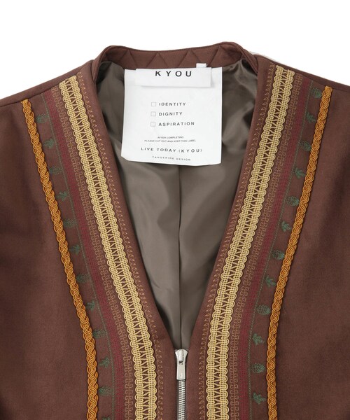 ADAM ET ROPE'(アダムエロペ)の「【KYOU/キョウ】DEVO Homage Embroidered Blouson(カーディガン/ボレロ・メンズ・ダークブラウン・1/2)」の4枚目の写真