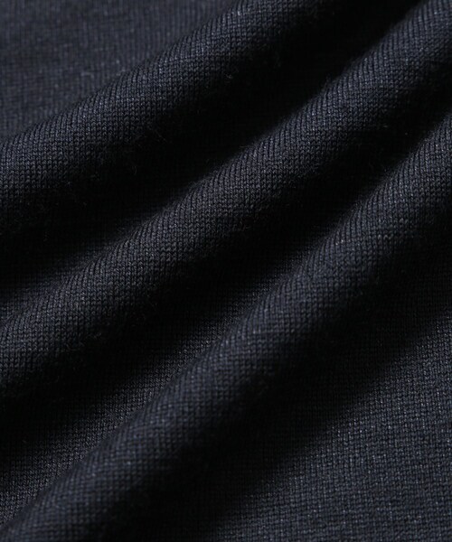 ADAM ET ROPE'(アダムエロペ)の「【NIKKE】ウール天竺 ハーフスリーブ ニットT(Tシャツ/カットソー・メンズ・ブラック/ネイビー・L/M)」の19枚目の写真
