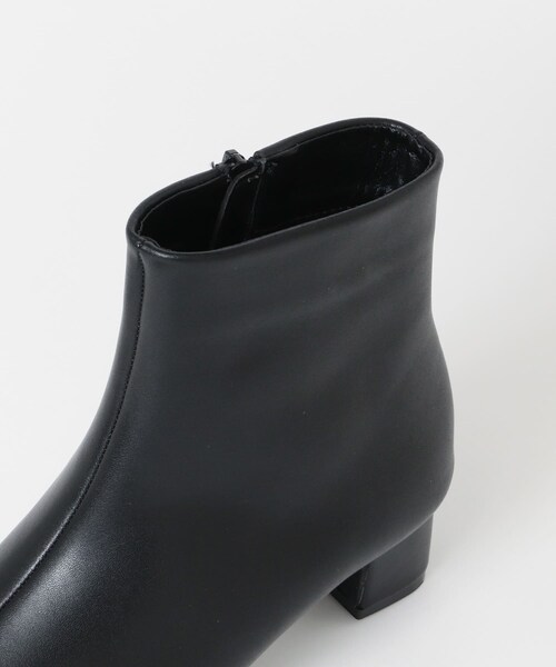 URBAN RESEARCH DOORS（アーバンリサーチドアーズ）の「ラウンドトゥブーツ（ブーツ・レディース・CREAM/BLACK・36/37/38）」の12枚目の写真