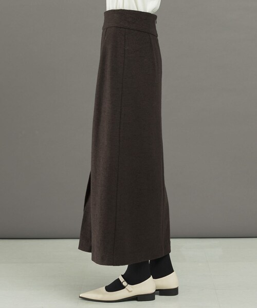 URBAN RESEARCH ROSSO（アーバンリサーチロッソ）の「ウール混ブークレストレートスカート（スカート・レディース・BLUE/CAMEL/CHARCOAL・36/38）」の11枚目の写真