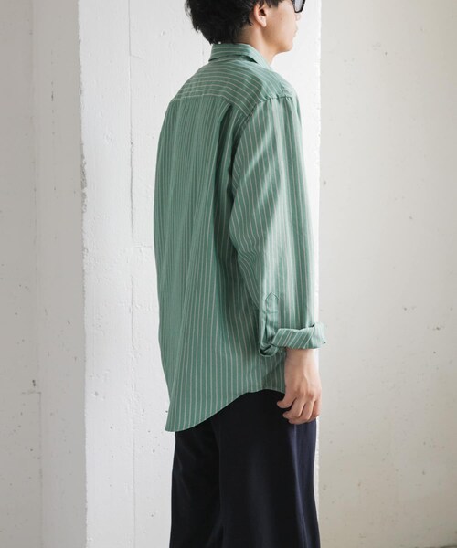 URBAN RESEARCH DOORS（アーバンリサーチドアーズ）の「FORK&SPOON　PEオックスシャツ（シャツ/ブラウス・メンズ・GREEN/BLUE・4/5）」の4枚目の写真