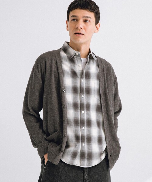 URBAN RESEARCH Sonny Label（アーバンリサーチサニーレーベル）の「リネン混ニットカーディガン（カーディガン/ボレロ・メンズ・チャコール/ナチュラル/ネイビー/ピンク・M/L）」の7枚目の写真