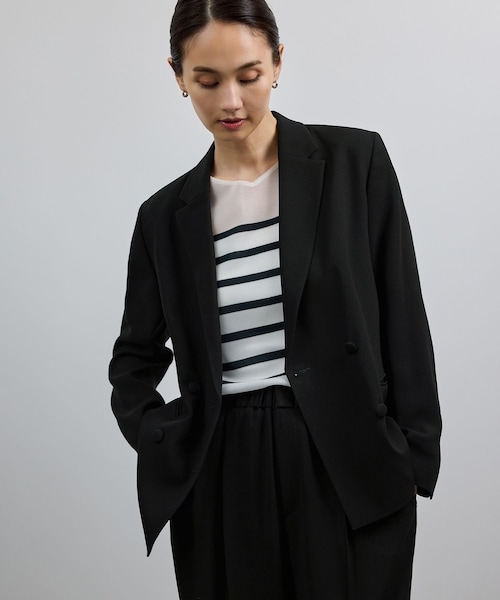 ROPE'（ロペ）の「バックサテンダブルブレストジャケット（テーラードジャケット・レディース・ベージュ/ネイビー/ネイビー系/ブラック・36/38）」の2枚目の写真