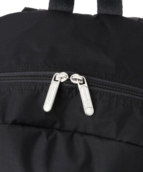 ADAM ET ROPE'（アダムエロペ）の「【LeSportsac for ADAM ET ROPE'】Exclusive Classic Everyday BP（バックパック/リュック・レディース・ブラック・F）」の16枚目の写真