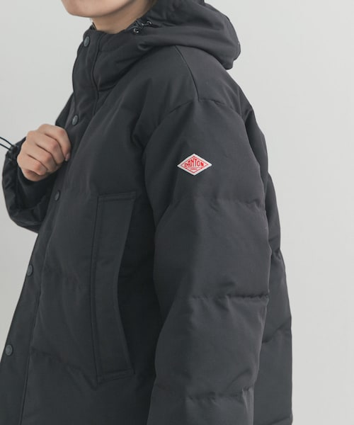 URBAN RESEARCH DOORS（アーバンリサーチドアーズ）の「DANTON　DOWN HOODED JACKET（その他アウター・レディース・BLACK/LT.BEIGE/IVORY/DK.BROWN・XS/S）」の2枚目の写真