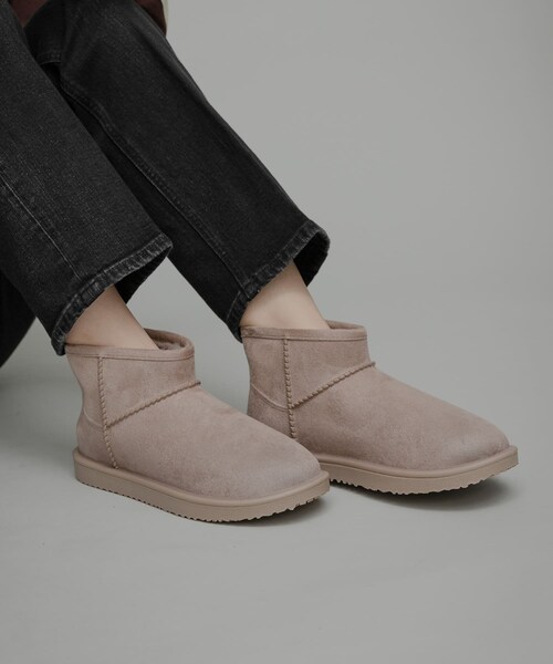 URBAN RESEARCH Sonny Label（アーバンリサーチサニーレーベル）の「TEMPERATE　MURPHY（ブーツ・レディース・BLACK/GREY・37/38）」の3枚目の写真