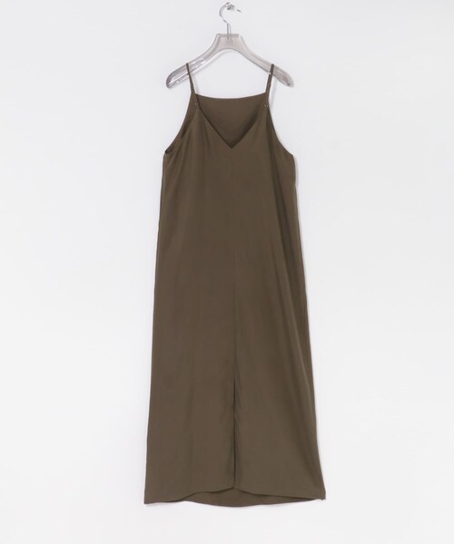 URBAN RESEARCH(アーバンリサーチ)の「『接触冷感』キュプラキャミワンピース(ワンピース・レディース・BLACK/BROWN・36/38)」の22枚目の写真