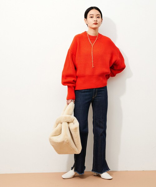 ADAM ET ROPE'（アダムエロペ）の「＜逸品シリーズ＞センタープレスフレアデニム（デニムパンツ・レディース・ブラック/ブルー・34/36/38/40）」の20枚目の写真