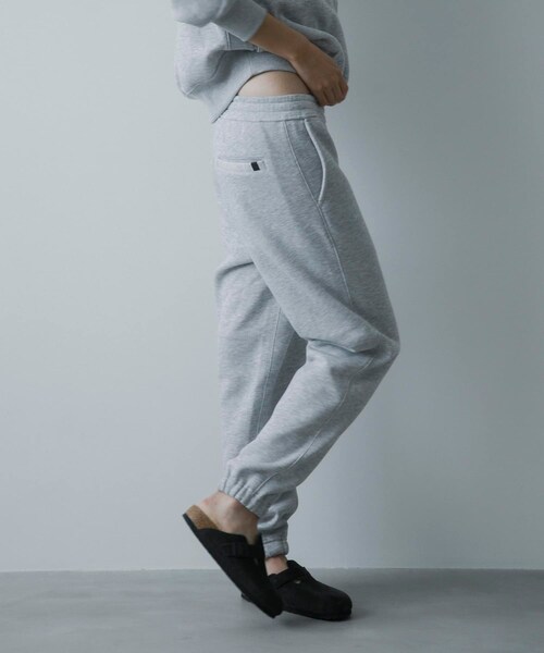 URBAN RESEARCH(アーバンリサーチ)の「DAIWA PIER39 Ws TECH SWEAT PANTS(スウェットパンツ・レディース・H GRAY/BLACK・FREE)」の7枚目の写真