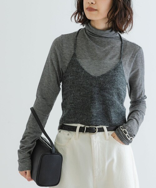 URBAN RESEARCH(アーバンリサーチ)の「ヘアリーニットビスチェ(キャミソール・レディース・CHARCOAL/OFF・FREE)」の3枚目の写真