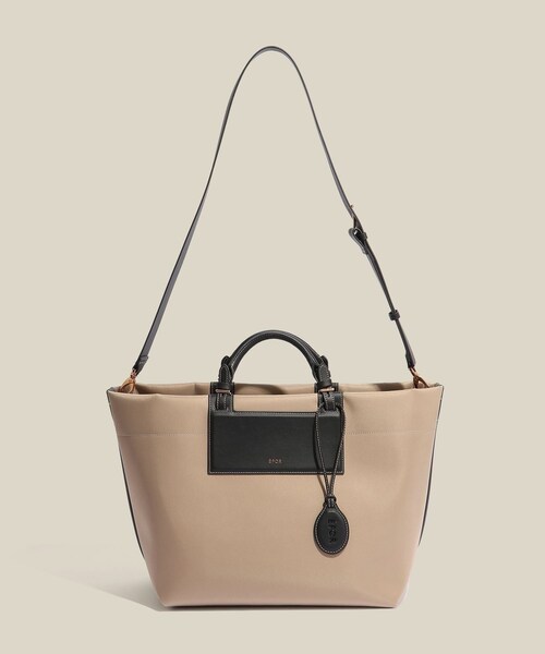 ROPE'（ロペ）の「【E'POR】BOAT BAG Large/A4対応・撥水・軽量・26SS新色（トートバッグ・レディース・ブラック/ベージュ・F）」の7枚目の写真