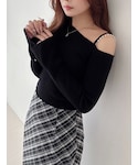 MERCURYDUO(マーキュリーデュオ)のアシメパールチェーンワンショルニット