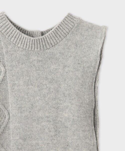 ROPE'（ロペ）の「【Ｍaison no8（メゾンエイト）】REMIXED KNIT VEST｜ニット（ニット/セーター・レディース・ライトグレー/ネイビー・F）」の8枚目の写真