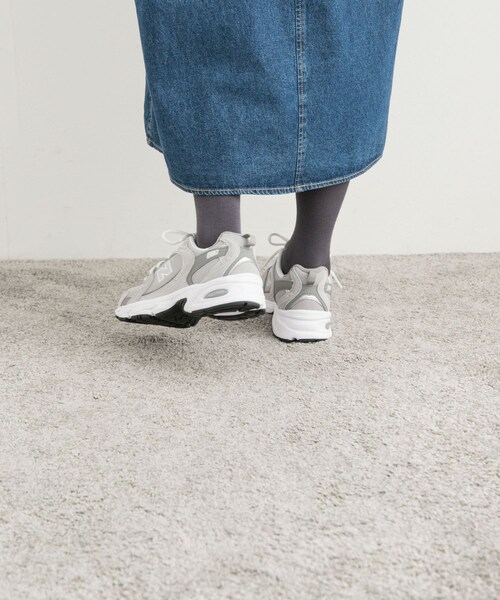 URBAN RESEARCH DOORS(アーバンリサーチドアーズ)の「NEW BALANCE MR530(スニーカー・レディース・WHITE/GRAY・23.5/24/24.5)」の13枚目の写真