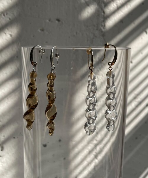 URBAN RESEARCH DOORS(アーバンリサーチドアーズ)の「RLIGHTs ツイストガラスピアス(ピアス(両耳用)・レディース・別注Clear/Brown・FREE)」の8枚目の写真